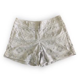 White House Black Market Short Woman Pant